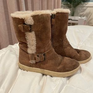 Girls brown suede Ugg boots kids size 12